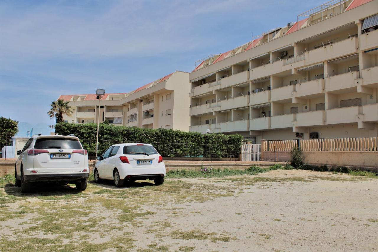 Zibibbo Beach Apartments - Trapani Exteriör bild